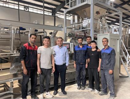 установка машины для кормления собак